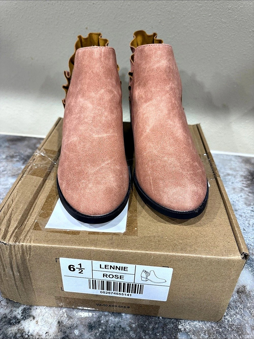 Journee Collection Lennie Ruffle Bootie Pink US 6.5